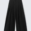Super Wide Pleated Suiting Trousers – Black