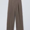 Uno Loose Suit Trousers – Pinstriped Dark Mole