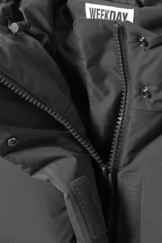 Waisted Puffer Jacket – Dark Grey